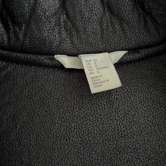 H&M oversized biker faux fur jacket - Picture 5 of 9